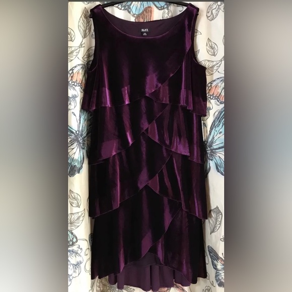 Women's Formal Plus Dress Royal Purple Tiered SLNY Fashions NEW - Picture 1 of 7